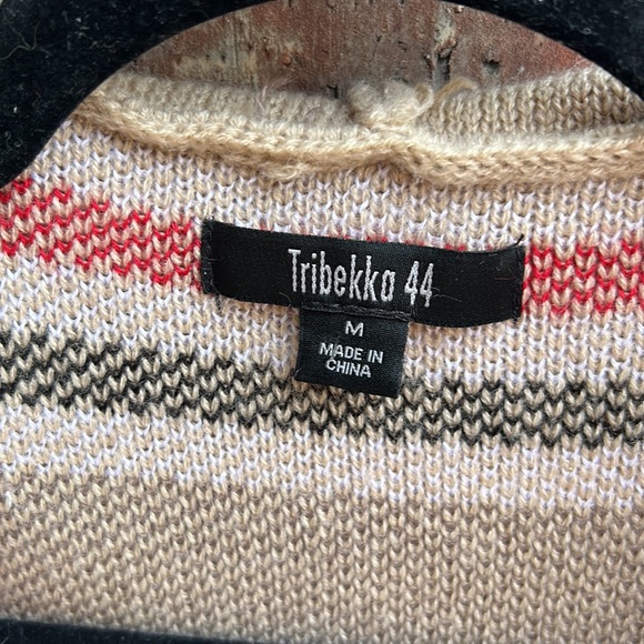 Tribekka 44 Ladies M Tan Hooded Open Sweater Pattern Cardigan - Picture 6 of 12